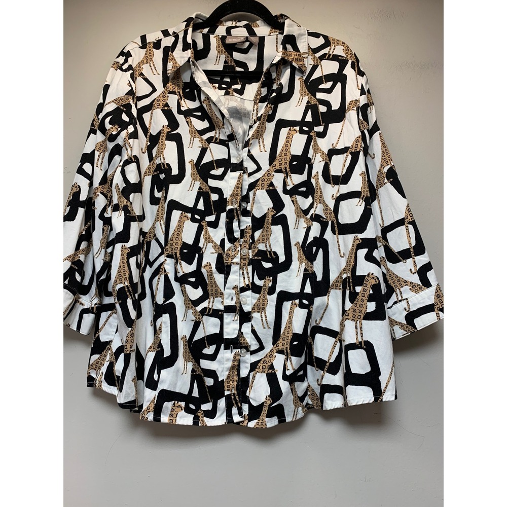Chico's Button Down Shirt Women Size 3 White Black Giraffe Print 3/4 Sleeve EXCL